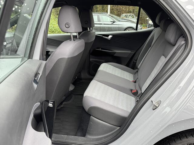 Volkswagen ID.3 PURE PERFORMANCE 45 kWh NAVI/APP-CONNECT/PDC