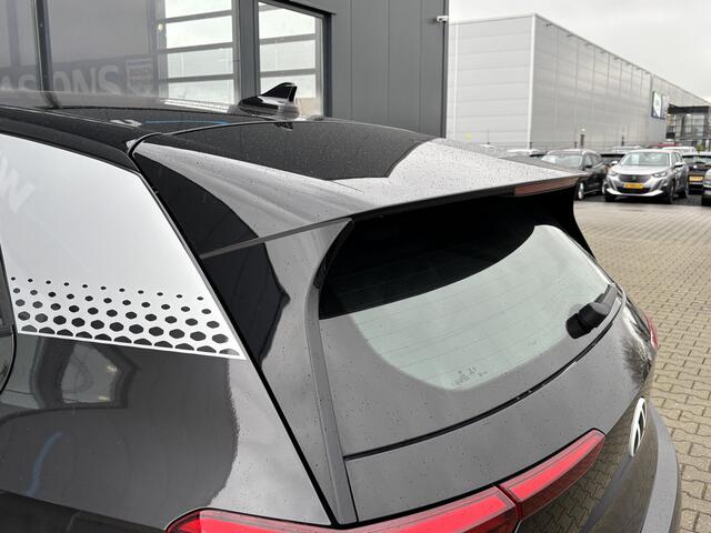 Volkswagen ID.3 First 58 kWh SOH 90% Stoelverwarming, Apple Carplay & Adaptieve Cruise