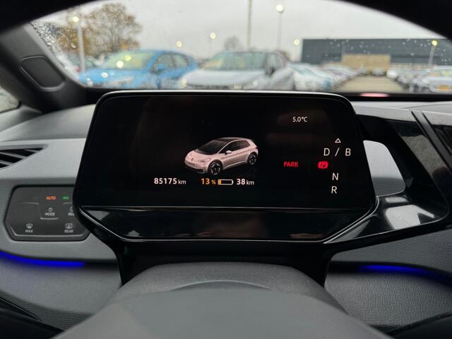 Volkswagen ID.3 First 58 kWh - stoelverwarming - navi - sensoren