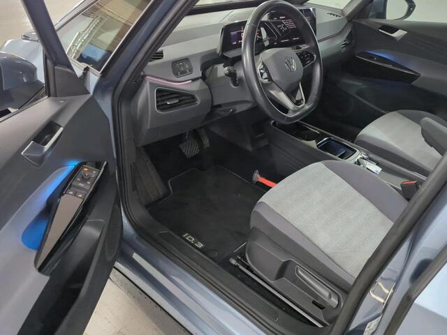 Volkswagen ID.3 Life 58 kWh / Navigatie / App connect / Parkeersensoren V+A / Stoel+stuur verwarming /