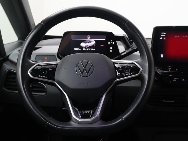 Volkswagen ID.3 First Plus 58 kWh | 204 PK | SoH 90% | Navigatiesysteem | Matrix LED koplampen | Achteruitrijcamera | Voorstoelen verwarmd |