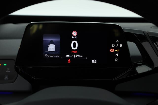 Volkswagen ID.3 First 58 kWh | Navi | Stoel- Stuurverw. | Adapt. Cruise | Apple CarPlay | PDC