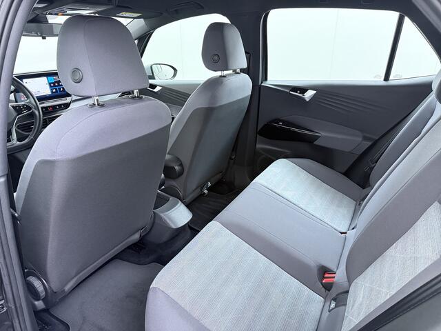 Volkswagen ID.3 First 58kWh Navi Ecc Adap.Cruise Apple Carplay Android 18"lm Pdc Bluetooth Keyless Led Rijstrooksensor IQ Drive Stoel+Stuurverwarming 1e Eigenaar Origineel Nederlandse Auto