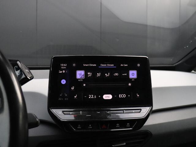 Volkswagen ID.3 First Plus 58 kWh | CAMERA | SOH 93,7% | CRUISE | NAVI | APPLE CARPLAY | STOEL/STUURVERW. |