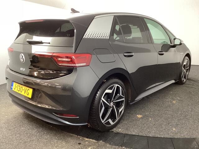 Volkswagen ID.3 First Plus 58 kWh | Steunhaak | Clima | Winterpakket |* 27 t/m 31 dec eindejaarsshow!!