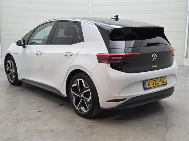 Volkswagen ID.3 First Plus 58 kWh | Clima | Camera | Winterpack |* 27 t/m 31 dec eindejaarsshow!!