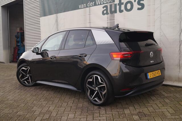 Volkswagen ID.3 First Plus 58kWh -NAVI-ECC-ACC-CAM-TREKHAAK-
