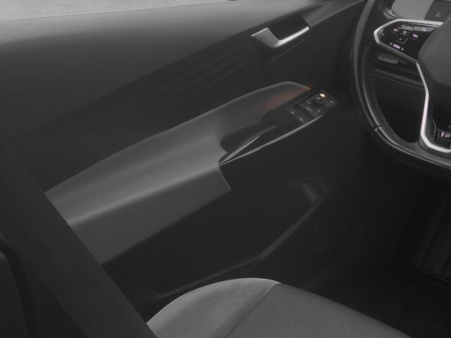 Volkswagen ID.3 First Plus 58 kWh | CAMERA | ADAPTIVE | STOEL- EN STUURVERW.