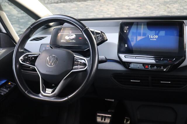 Volkswagen ID.3 First Max 58 kWh | Trekhaak | LED | Comf. Stoelen | Panoramadak