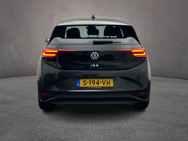 Volkswagen ID.3 Pro 204pk Automaat Warmtepomp, Adaptive cruise control, Navigatie, Stuurwiel verwarmd, Parkeersensoren, Stoelverwarming, LED koplampen, App connect