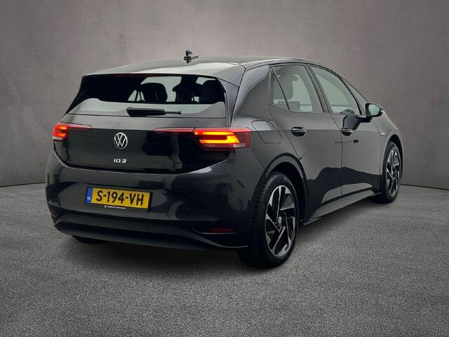 Volkswagen ID.3 Pro 204pk Automaat Warmtepomp, Adaptive cruise control, Navigatie, Stuurwiel verwarmd, Parkeersensoren, Stoelverwarming, LED koplampen, App connect