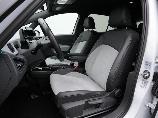 Volkswagen ID.3 Pro Advantage 58 kWh 204 pk | Achteruitrijcamera | Stuur-/stoelverwarming | Adaptive Cruise | Achteruitrijcamera