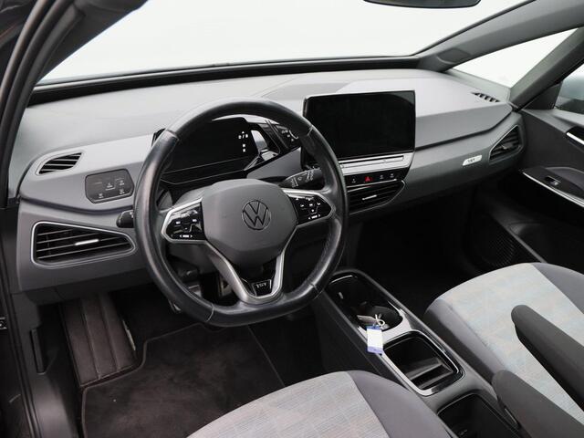 Volkswagen ID.3 First 58 kWh 204 Pk Automaat | Adaptive Cruise | Navigatiesysteem | Stoelverwarming | CarPlay | LED | 18 Inch