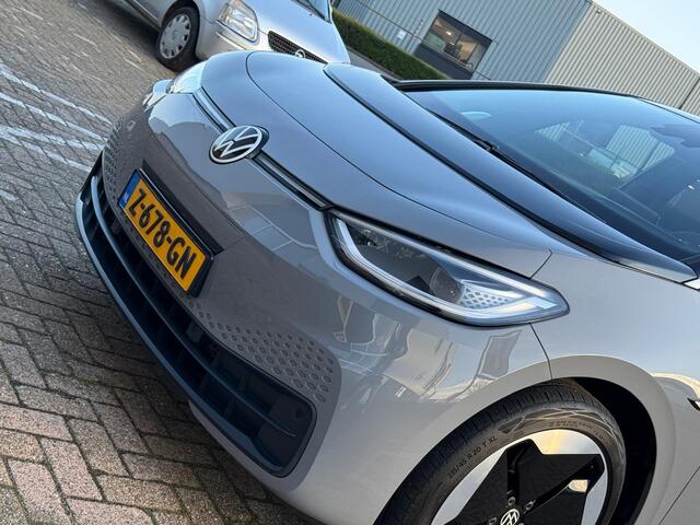 Volkswagen ID.3 First Max 58 kWh | IQ Light | Carplay | ACC | Pano