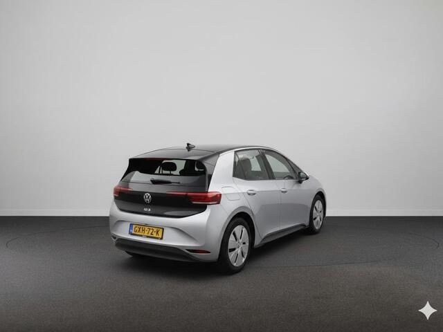 Volkswagen ID.3 Pure Oranje Edition 52 kWh 170 PK | 17% bijtelling | Navigatie | Stoelverwarming | Automatische airco | Onderhoud tot 10-1-2032