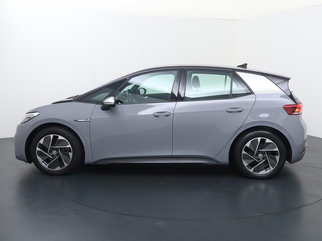 Volkswagen ID.3 First 58 kWh | 204 PK | SoH 89% | Adaptive cruise control | Voorstoelen verwarmd | Apple Carplay/Android Auto | LED verlichting |