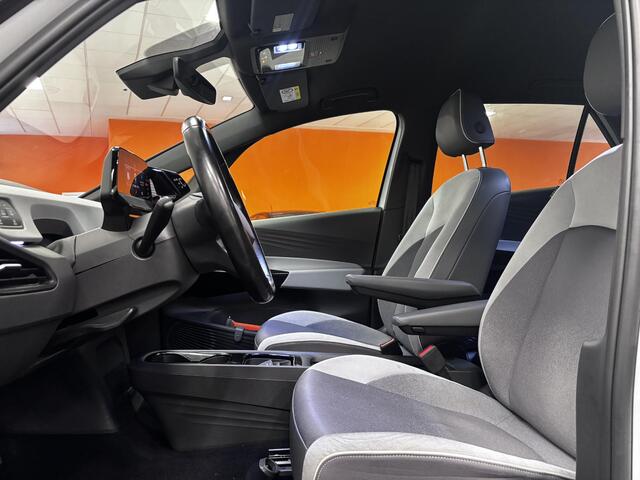 Volkswagen ID.3 First Plus 58 kWh | SOH 89% | Trekhaak | NL-Auto