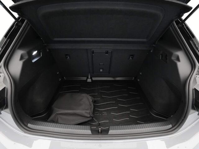 Volkswagen ID.3 204pk Pro Edition 58 kWh Navigatie Camera Clima Stoelverwarming