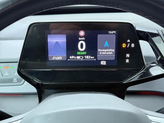 Volkswagen ID.3 First 58 kWh | 204 PK | SoH 88% | Trekhaak | Navigatiesysteem | Adaptive cruise control | Voorstoelen verwarmd |
