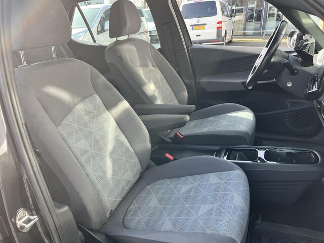 Volkswagen ID.3 Business 58 kWh Stoelverwarming Airco Cruise controle Navigatiesysteem Telefoonverbinding 5-Persoons Adaptive