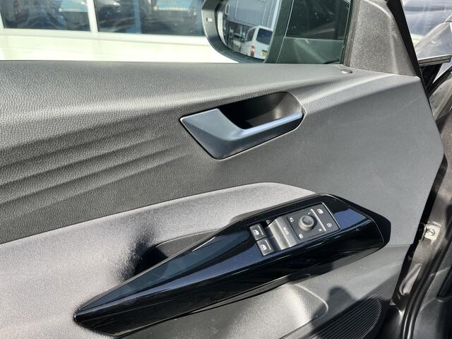 Volkswagen ID.3 Business 58 kWh Stoelverwarming Airco Cruise controle Navigatiesysteem Telefoonverbinding 5-Persoons Adaptive