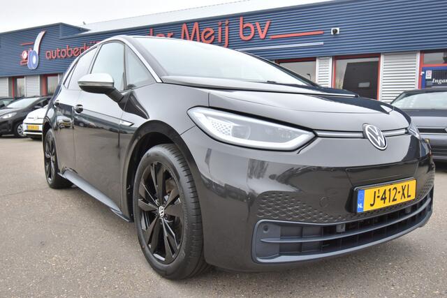 Volkswagen ID.3 First Plus 58 kWh ,ST+STUUR VERW , LED KOPL , NAVI , CR CONTR ,PDC V+A , LMV19 ,