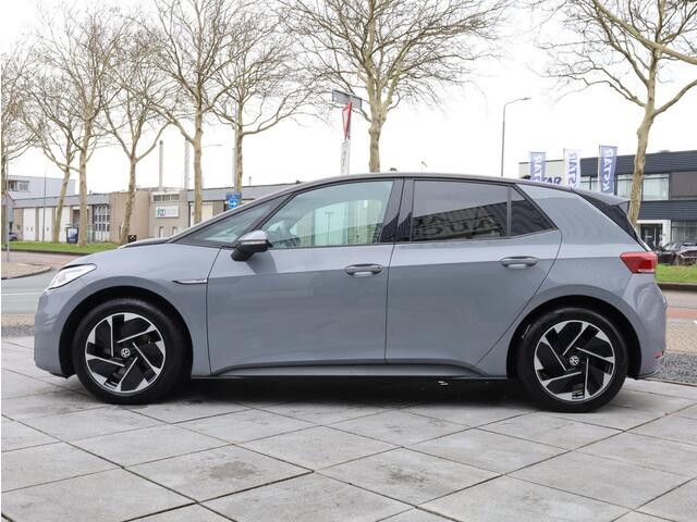 Volkswagen ID.3 Pro 58 kWh SOH 88% 150KW | Panodak | Head-up | Keyless | Camera | IQ Light Matrix LED | Getint Glas | 18"Inch |