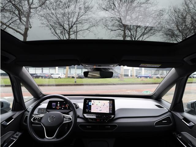 Volkswagen ID.3 Pro 58 kWh SOH 88% 150KW | Panodak | Head-up | Keyless | Camera | IQ Light Matrix LED | Getint Glas | 18"Inch |