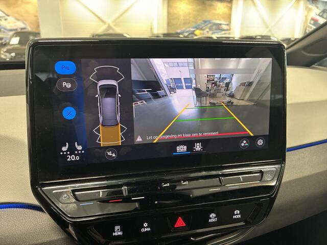Volkswagen ID.3 Pro Edition 204pk 58 kWh · Camera · Apple/Android Car Play · Stoelverwarming · Navigatie · P-Sensoren · Keyless · 18'' Inch ·