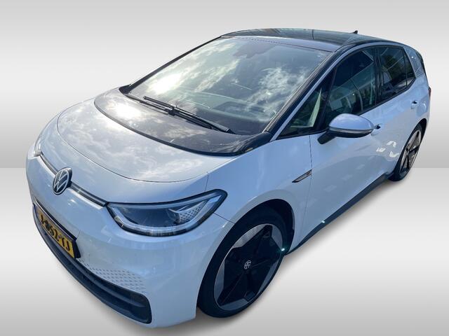 Volkswagen ID.3 First Max 58 kWh / Full option! / Panoramadak / Camera / Head-up / Keyless / 20'' / ACC / Dodehoek / Elektr. stoelen / Massage / Navigatie / Stuurverwarming