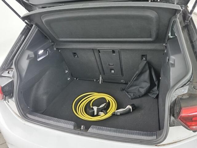Volkswagen ID.3 Pro S 77 kWh 3-Fase 1e-Eig. & Dealer-Onderh. BOVAG-Garantie. NL-Auto.