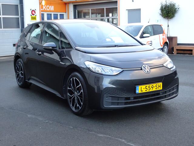 Volkswagen ID.3 Life 58 kWh Automatische airco, navigatie, cruise controle, licht metalen velgen, SOH 96 %, enz.
