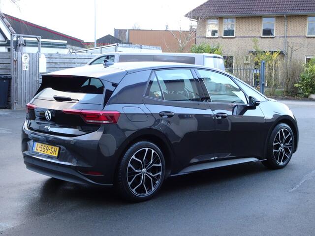 Volkswagen ID.3 Life 58 kWh Automatische airco, navigatie, cruise controle, licht metalen velgen, SOH 96 %, enz.