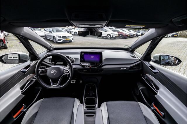 Volkswagen ID.3 First Plus 58 kWh | Camera | 19" | LED