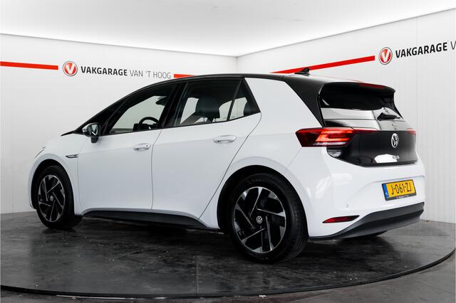 Volkswagen ID.3 First 58 kWh 91%SOH apple carplay Stoelverwarming 7 x op voorraad
