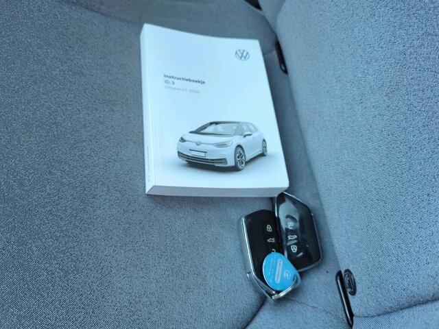 Volkswagen ID.3 Business 58 kWh | Geen import | Camera | Stoelverwarming | Adap