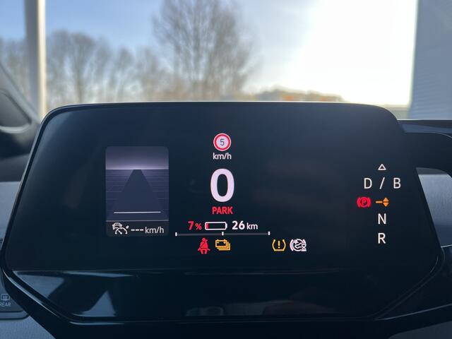 Volkswagen ID.3 First Plus 58 kWh / IQ Light / PDC / 19 Inch