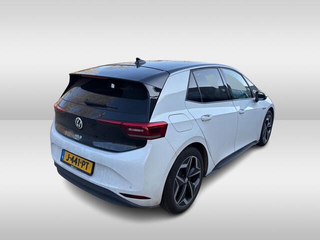 Volkswagen ID.3 First Plus 58 kWh / SoH 89% / Camera / Keyless / Matrix LED / Interieurvoorverwarming / 19'' / DAB / Navigatie / Stoel+Stuurverwarming / ACC