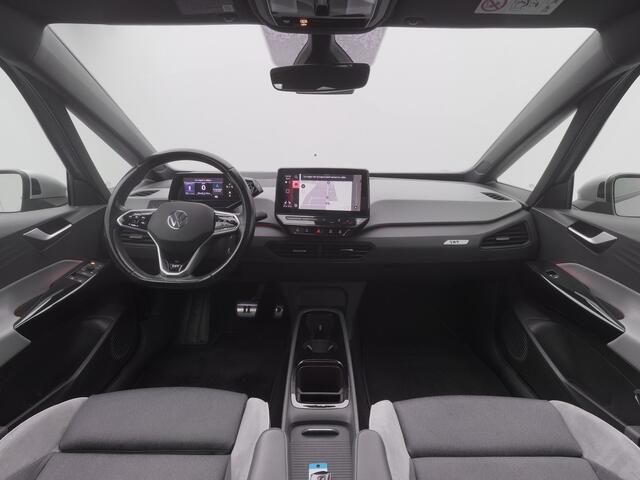 Volkswagen ID.3 First Max 58 kWh | ADAPTIVE | CAMERA | CARPLAY