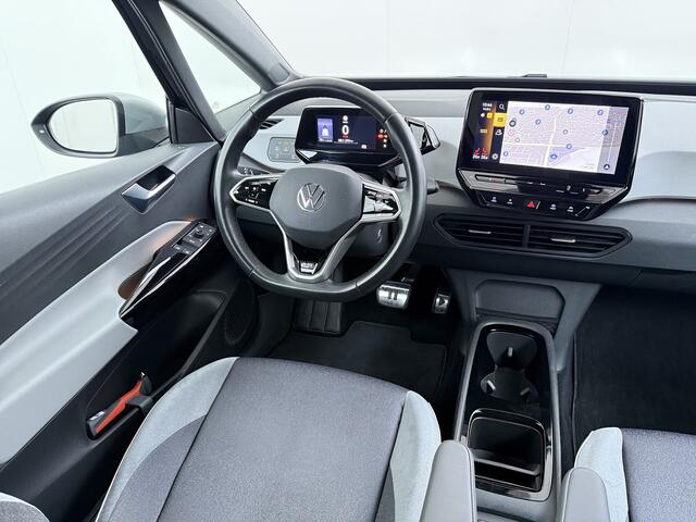 Volkswagen ID.3 First Plus 62kWh Soh90% Trekhaak Camera Navi-Pro Ecc Adap.Cruise Stuur+Stoelverwarming Apple Carplay Android Auto Pdc Bluetooth Keyless Advanced Matrix Led Rijstrooksensor IQ Drive 1e Eigenaar Origineel Nederlandse Auto