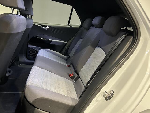Volkswagen ID.3 Pro 58 kWh | SOH 91,2% | Navigatie | Adaptieve cruise control | Stoelverwarming |
