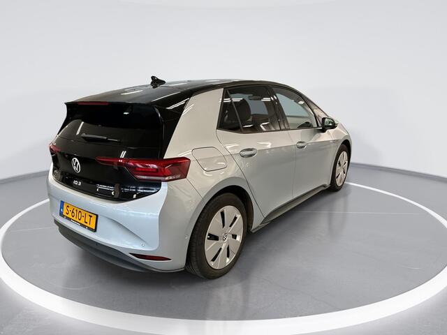 Volkswagen ID.3 Pro Edition 58 kWh 204pk · SOH 95,1% · Camera · Keyless · Adaptive Cruise Control · Navigatie · Apple/Android Car Play · Stoelverwarming · Gratis onderhoud & APK t/m 05-03-2030