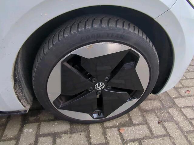 Volkswagen ID.3 First Max 58 kWh ERGO STOELEN | PANO | VELGEN | CAMERA