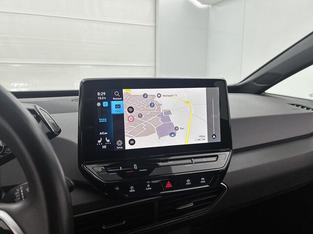 Volkswagen ID.3 Pro 62KWh Comfort / Navigatie / Pdc.V+A / Airco-ecc./ Xenon / Radio multimedia / Apk 08-2026