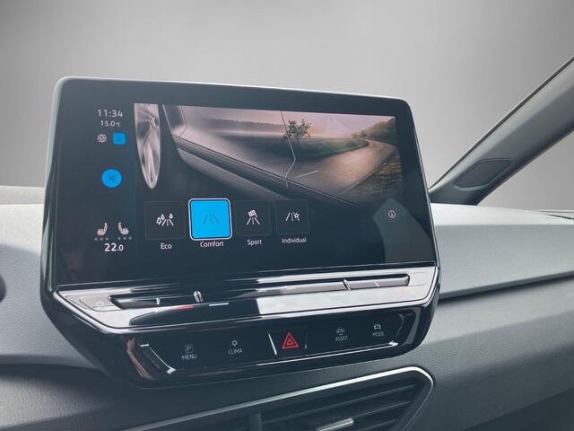 Volkswagen ID.3 Pro Business 58 kWh / 204pk · Leder · Stoelverwarming · Navigatie · Camera + Parkeersensoren · Apple/Android Car Play ·