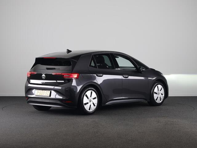 Volkswagen ID.3 Pro 58 kWh 204 pk | SOH 90% | Navigatie | Parkeersensoren | Achteruitrijcamera | Matrix LED koplampen | Stoelverwarming |