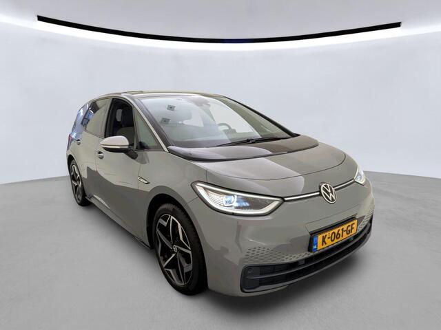 Volkswagen ID.3 First Plus 58 kWh | IQ.Light | Camera | Navigatie | Stoel/Stuurverw. // Word Verwacht //