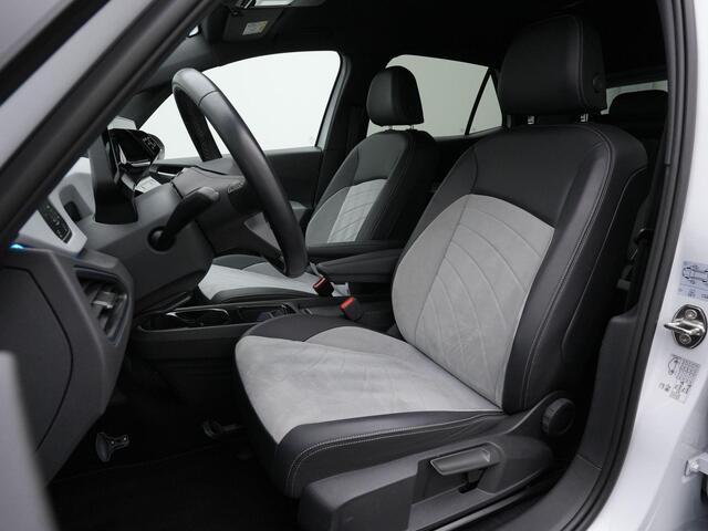 Volkswagen ID.3 Life 58 kWh 204 pk | Warmtepomp | Achteruitrijcamera | Adaptive Cruise | Stuur-/stoelverwarming | Navigatie