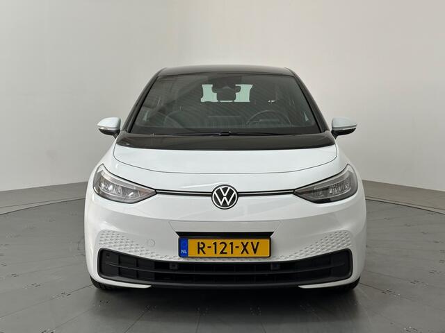 Volkswagen ID.3 PRO 58 KWH S Gletscher White metallic / Zwart Dak