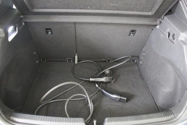 Volkswagen ID.3 Life 58 kWh Climate Control | Navigatie | Inklapbare buitenspiegels | 93% SoH